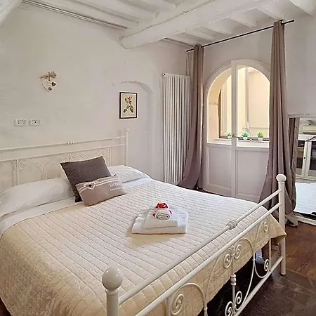 Antiche Mura Nocleg ze śniadaniem Arezzo