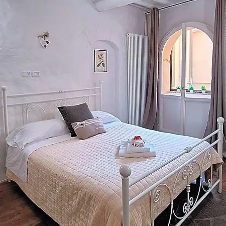 Nocleg ze śniadaniem Antiche Mura Arezzo